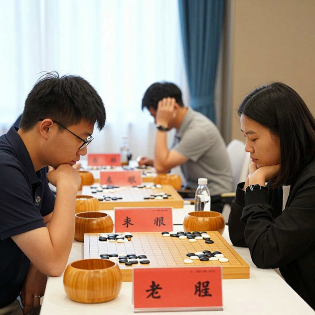 Carlsen trở lại, Gukesh bỏ cuộc: Cơn bão tiền tỷ trước thềm Olympiad